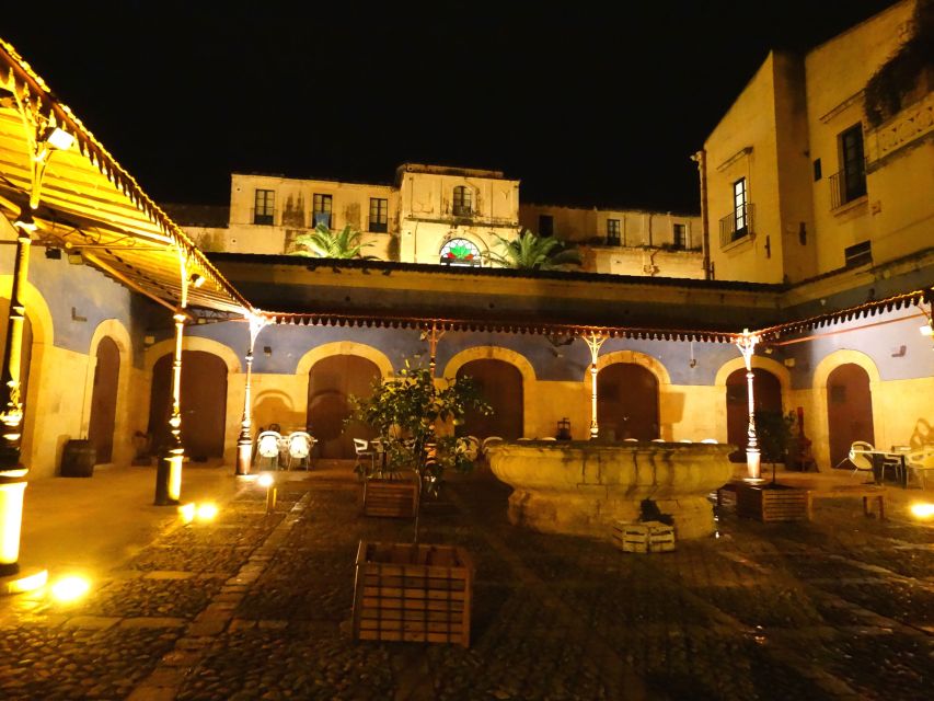 Noto: Sicilian Baroque Architecture Guided Walking Tour - Who this private Noto Baroque walking tour fits best
