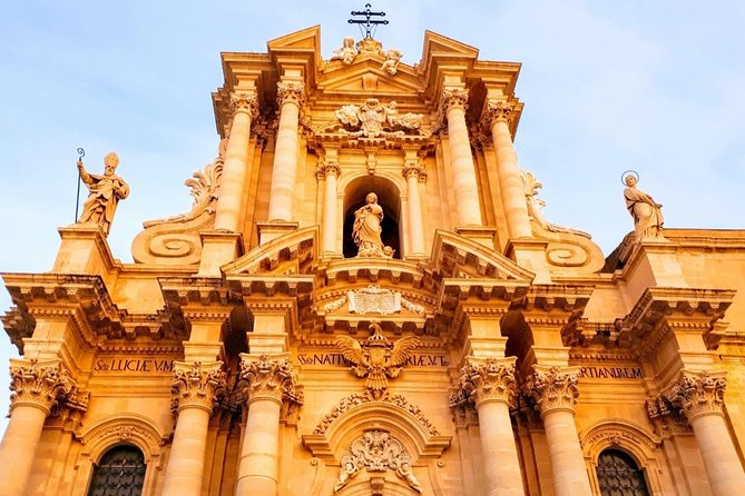 One Day Sicily Tour fom Malta - Syracuse first: Cathedral meets Temple of Athena (2 hours that fly)