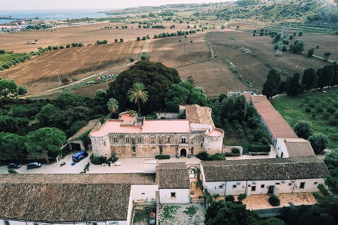 Origins - Who this Siracusa winery tour fits best