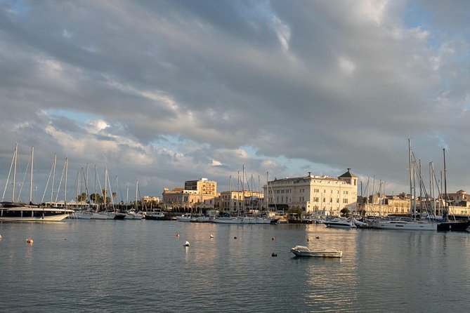 Ortigia by boat - Stop 2: The Sea Caves of Syracuse, Up Close