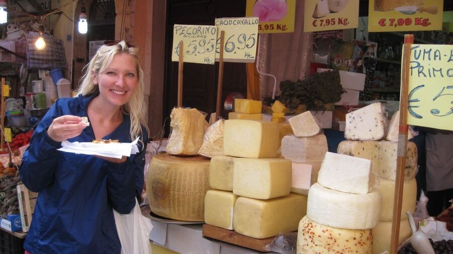 Palermo: 2-Hour Small Group Private Walking and Tasting Tour - Price and value: what $106 really buys you