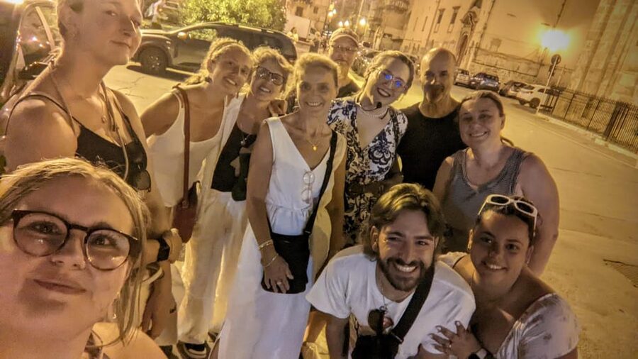 Palermo: Anti-Mafia Heroes Evening Walking Tour - The Kalsa Neighborhood Stops: How the Route Builds a Full Anti-Mafia Picture
