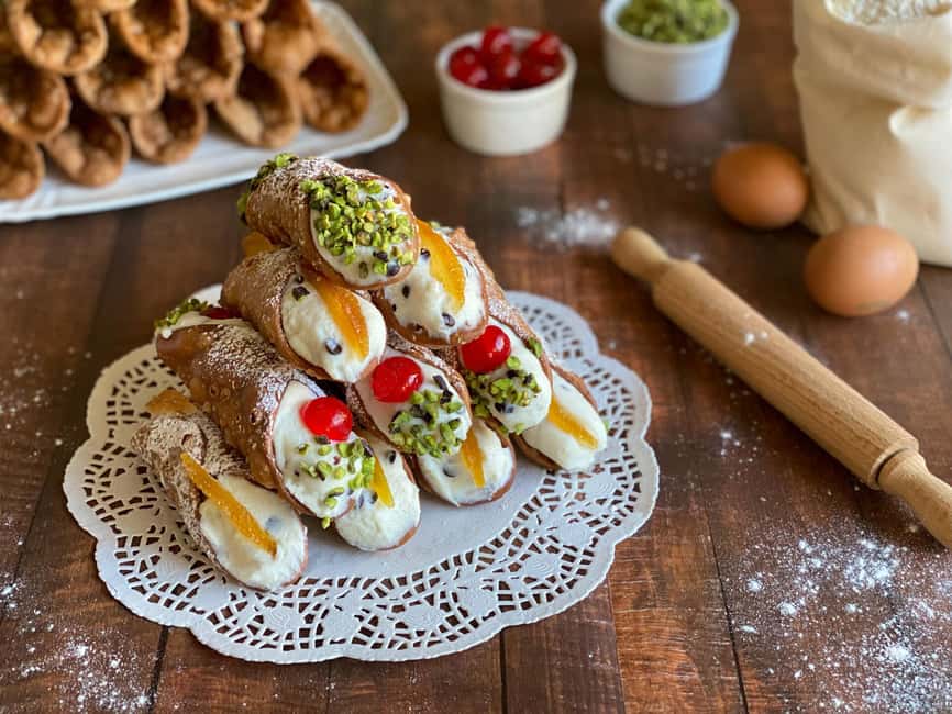 Palermo: Cannolo & Cassata MasterClass - Meeting Chef Giacomo Napolitano at Risthome