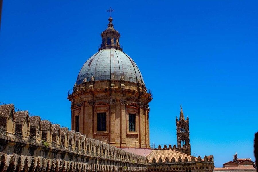 Palermo: Exclusive Private Walking Tour by Palermo Wonders - Meeting at Teatro Massimo and building your own route