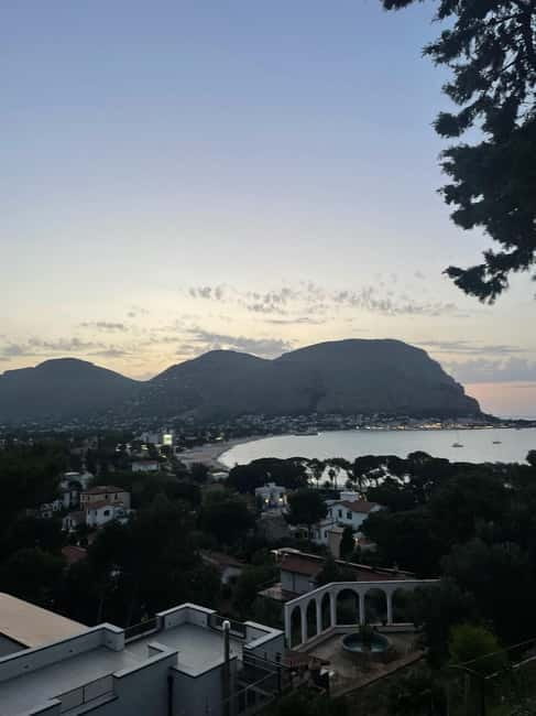 Palermo: Grand Night Tour in CruiserCar - FAQ