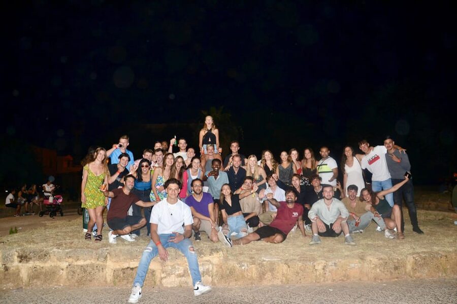 Palermo: Guided Bar Crawl with Shots and Discounts on Drinks - Who should book this Palermo pub crawl