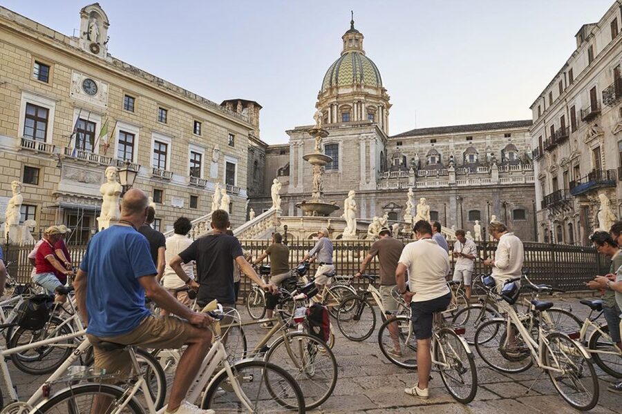 Palermo: Guided Bike Tour with Street Food Tasting - A flat, bike-friendly Palermo route that keeps the day easy