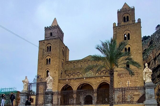 Palermo: Medieval castles of Caccamo & Cefalù. Small Group Tour - Palermo to Cefalù and Caccamo, the 9-hour loop that feels bigger than it is