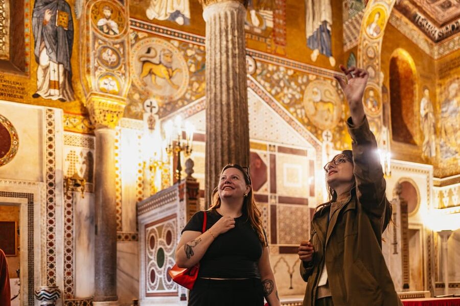 Palermo: Norman Palace and Palatine Chapel Tour with Tickets - Getting in fast: meeting the guide and using the separate entrance