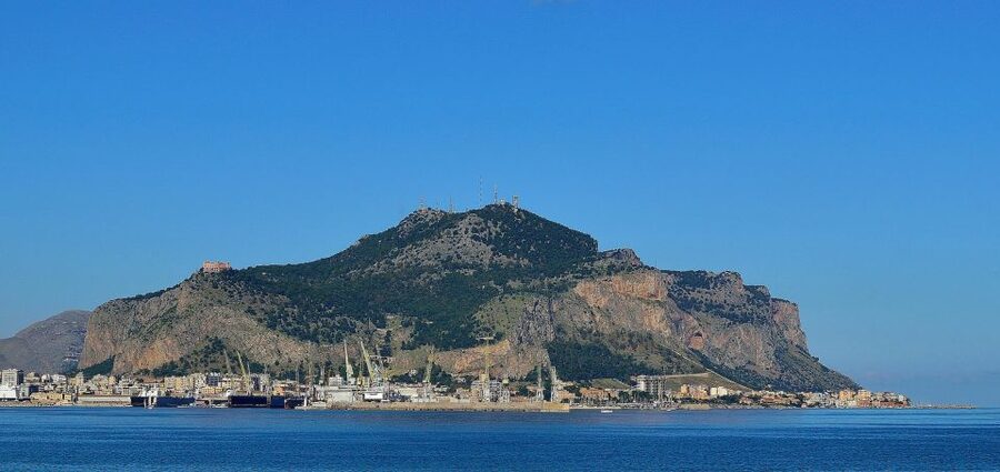 Palermo: Panoramic Mount Pellegrino Tour in CruiserCar - Who This Tour Fits Best (and Who Might Prefer Something Else)