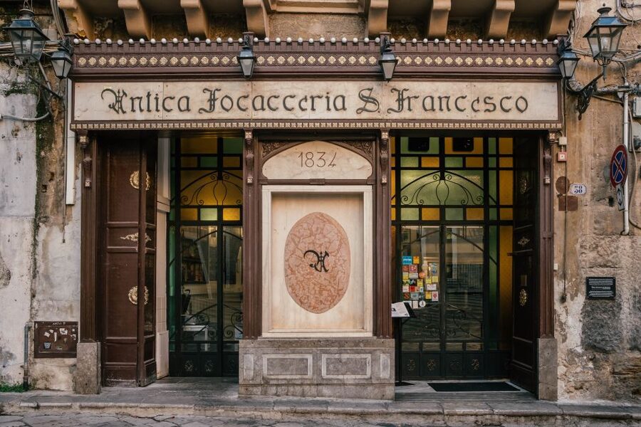 Palermo Sicilian Street Food Tour: Small Group with a Local - The brave choice: panino ca meuza