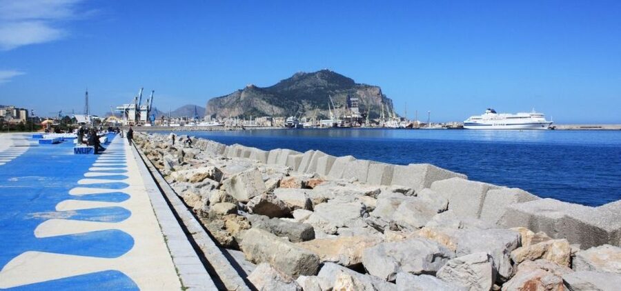 Palermo to Siracusa: stop al Valley of Temples & Roman Villa - Palermo pickup at Piazza Giuseppe Verdi, what to plan for