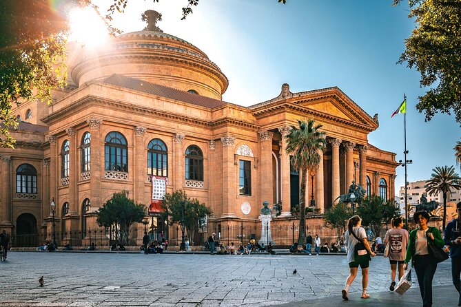 Palermo: Tour Historic Center, Catacombs & Monreale in CruiserCar - Quattro Canti and Piazza Pretoria: Baroque crossroads and sculpted comedy