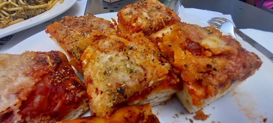 Palermo: Traditional Full Meal Food Tour with a Local - Palazzo Gangi lunch: pasta and baked classics that make it feel like a real meal