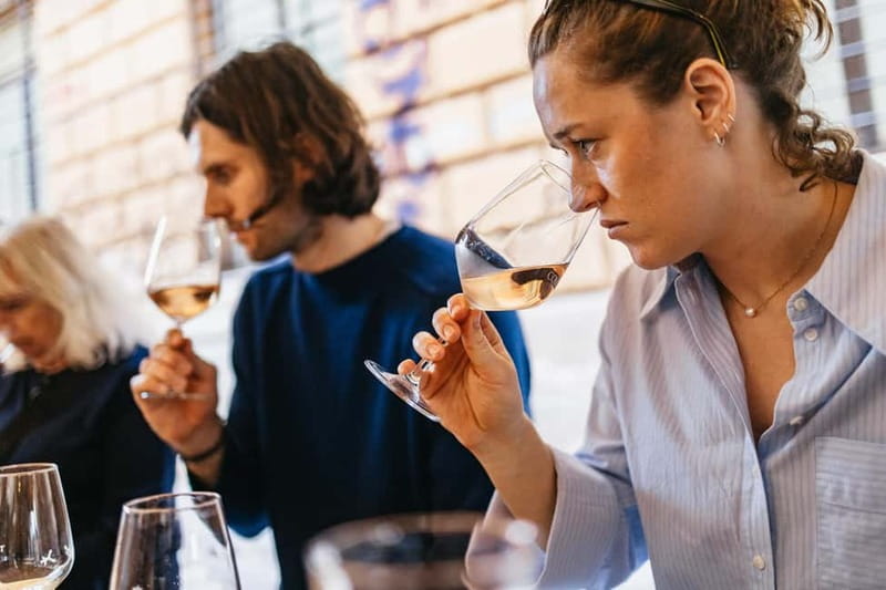 Palermo: Wine Tasting with Snacks at Bottega Monteleone - Pairing Sicilian Antipasti With Every Pour