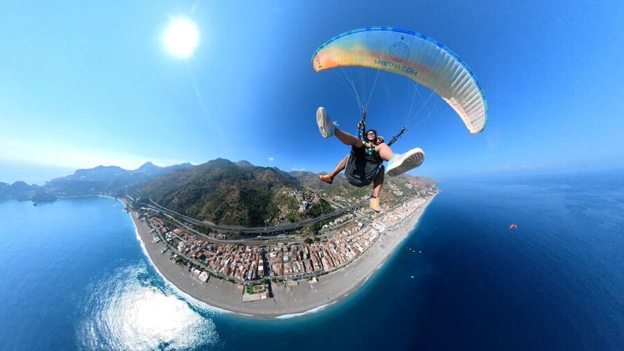Paragliding Tandem Taormina + Video/Foto e GoPro + Acrobazia - Key highlights worth your attention