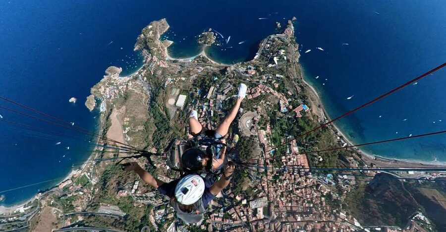 Paragliding Tandem Taormina + Video/Foto e GoPro + Acrobazia - Via Francesco Durante, 3 and your voucher check