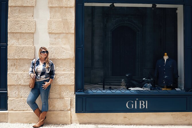 Photoshoot in Syracuse Sicily - Piazza Archimede and the Fountain of Diana, a lively square stop