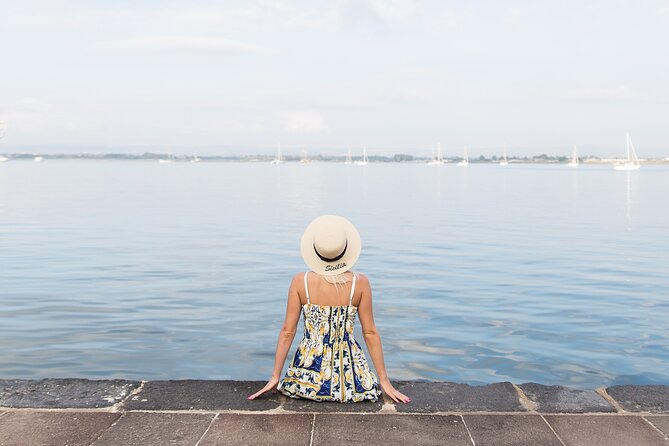 Photoshoot in Syracuse Sicily - The waterfront promenade to wrap up your photo story
