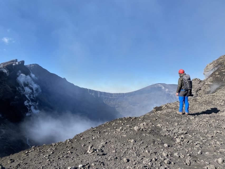Piano Provenzana: Mount Etna Hiking Trip to 3,300 Meters - Guides and equipment: why the small-group size feels like a real advantage