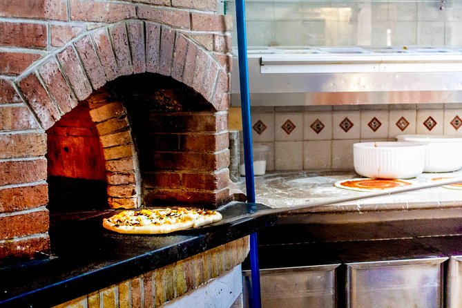 Pizza Cooking Class - When group size changes the feel of the kitchen