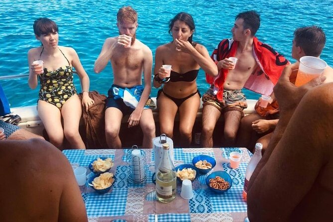 Private Boat Excursion Taormina - Giardini Naxos With Lunch - Cave of Love and the Blue Cave: How to Get the Best Experience