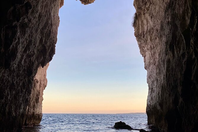Private boat tour 1h Ortigia and caves with tales - Weather and sea conditions: the one variable you must plan for