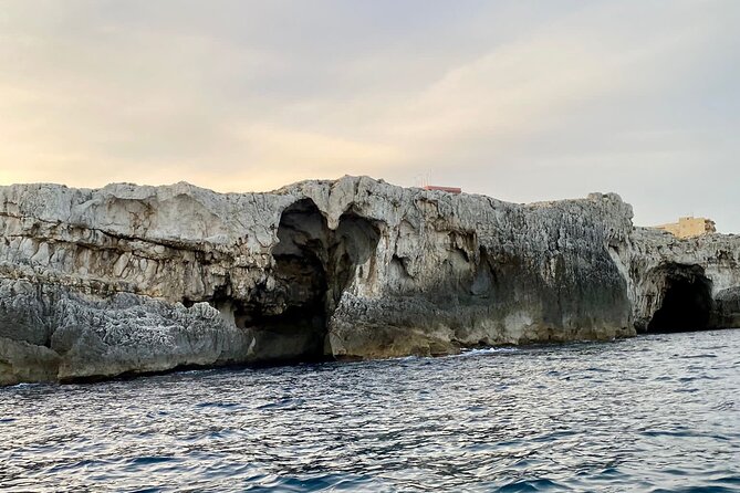 Private boat tour 1h Ortigia and caves with tales - Ortigia from the water: what you’ll be focusing on