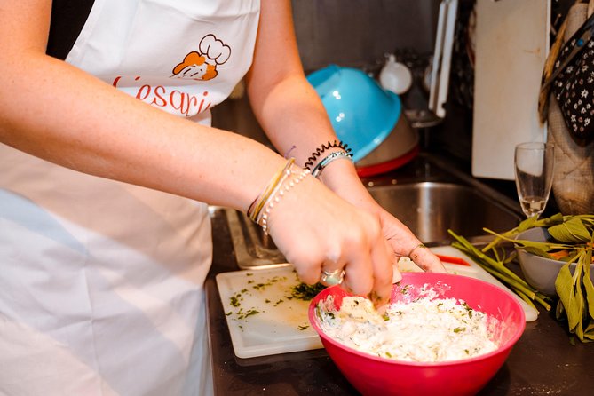 Private Cooking Class with Lunch or Dinner in Marsala - Lunch or Dinner at the Table: Tasting with Regional Wine