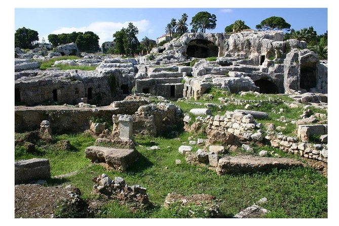 Private Day Tour to Syracuse and Noto - Ortigia in the afternoon light: Apollo Temple ruins, Duomo area, and Fontana di Aretusa