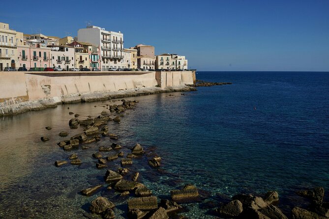 Private Day Trip to Syracuse from Taormina - The transfer from Taormina to Syracuse sets the tone