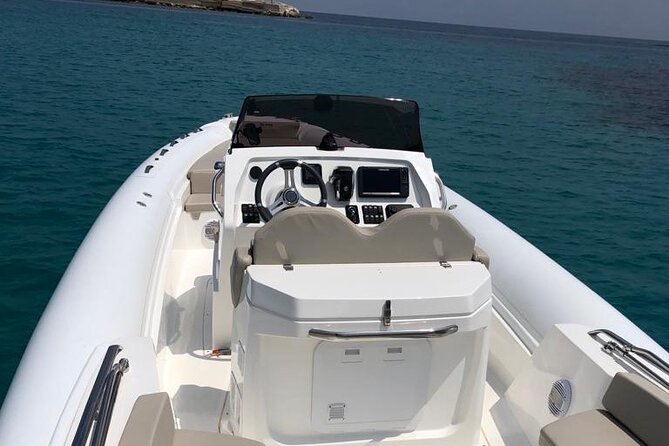 Private dinghy tour in San Vito lo Capo - A private dinghy that keeps San Vito lo Capo from feeling touristy