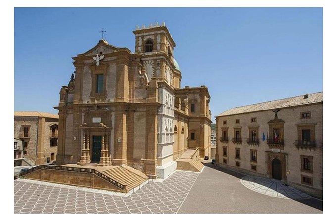 Private Full-Day Tour of Agrigento and Piazza Armerina - Who should book this, and who should look elsewhere