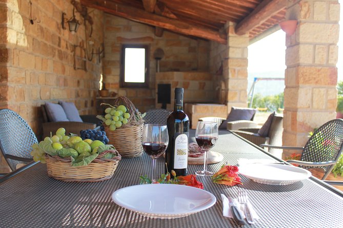 Private Horseback Riding Tour on Etna Area + Traditional Lunch - The 1-Hour Ride in the Etna Park Area: Views First, Speed Last