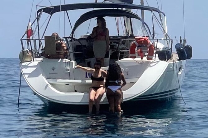 Private Sailing Boat Experience with Lunch and Drink in Palermo - Key highlights at a glance