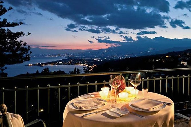 Private Taormina Sunset walking Tour with Aperitif - Key things to look forward to