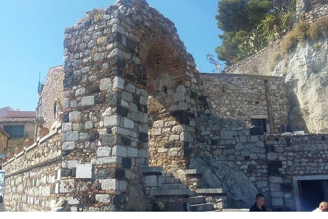 Private Tour Castelmola, Taormina and Messina. Departure from Messina - Who this tour is best for