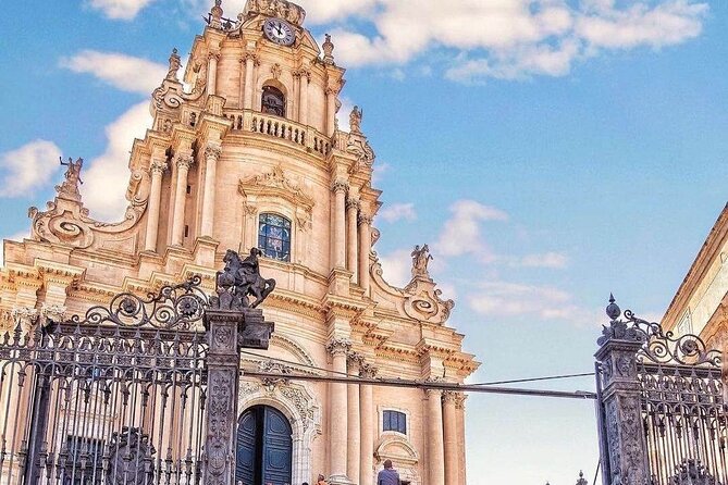 Private tour of the Baroque cities of Eastern Sicily - Price and value: what $203.53 covers, and what can add up