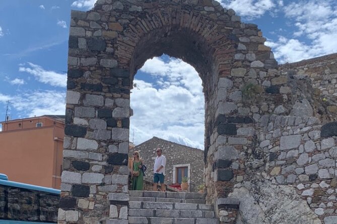 Private Tour Taormina, Savoca and Castelmola. Departure from Messina - Sicily’s quick-hit day plan from Messina