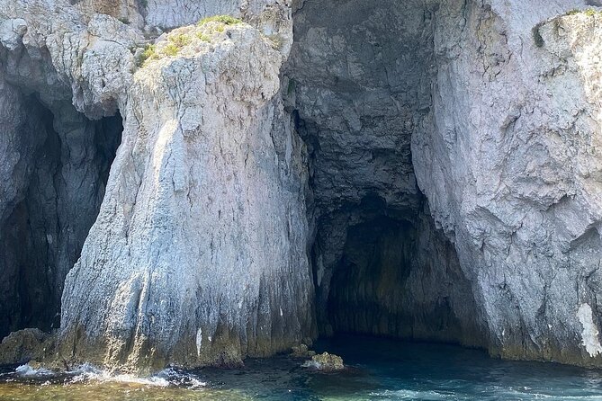 Private Tour with Typical Homemade Products and Full Beverage - Skirting Ortigia: Duomo, Santa Lucia, and the Coastline You Can’t Recreate