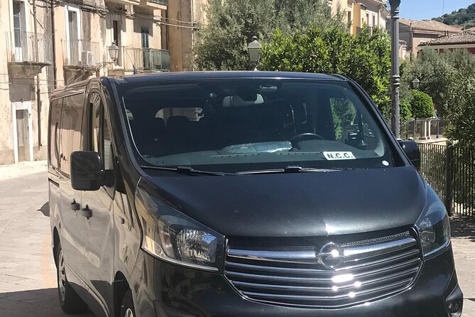 Private transfer Catania Airport (CTA) – Syracuse/Ortigia - Finding the meeting point near Ortigia Boutique Suites on Via Resalibera