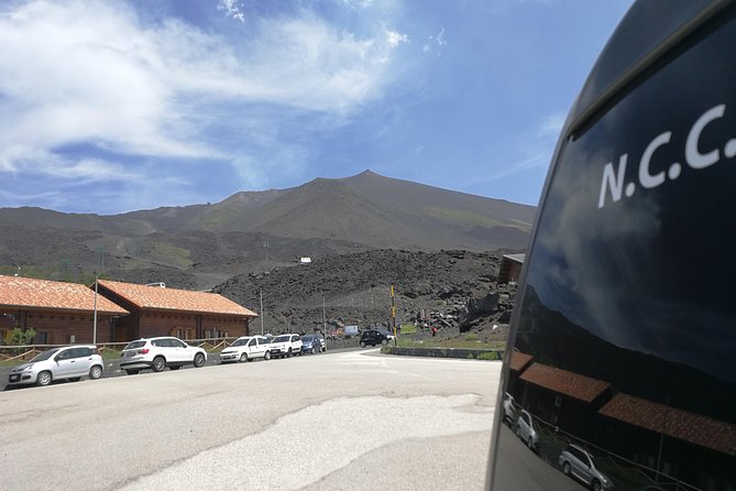 Private Transfer from/to Castellammare del Golfo - Getting Met at Palermo (PMO) Arrivals Without the Guesswork