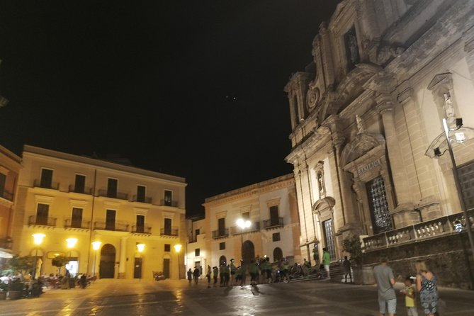Private Transfer from/to Trapani - The Airport Wait, Flight Checks, and Real-Life Timing
