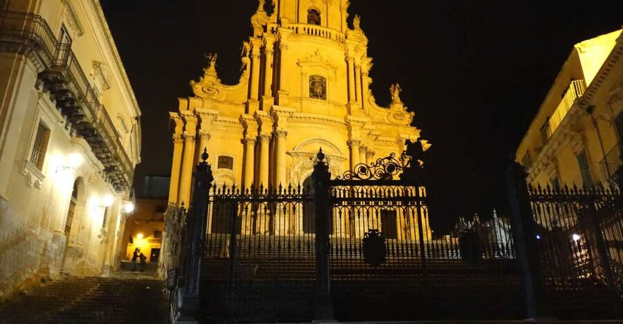 Ragusa Ibla: Walking Tour with Local Guide - Church of S. Giuseppe and the walk toward the main square
