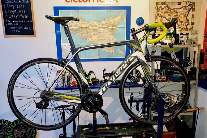 Rent a Carbon or Aluminum Road Bike in Sicily - Starting in central Palermo, Via Torquato Tasso at 9:30 am