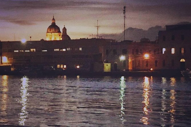 Romantic dinner on a boat - Catania - Catania’s Etneo Nautico Pier: the calm start at 20:30