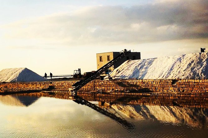 SALT TOUR-all inclusive: salt tour: Trapani, Paceco, Nubia - Meeting at the port: your starting point matters