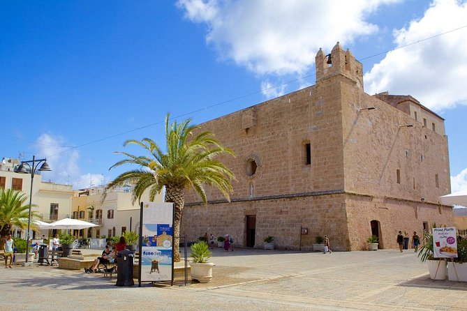 San Vito Lo Capo Beach Full Day Private Shore Trip From Palermo - The guide factor: how Umberto and Christian shape the quality of the day