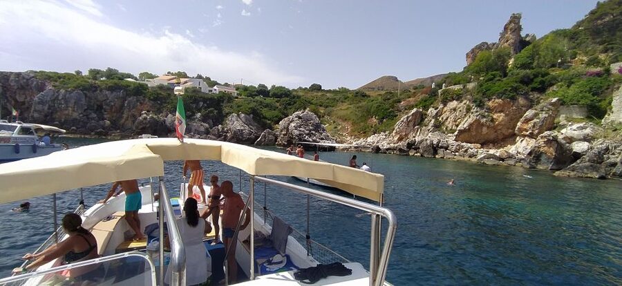 San Vito Lo Capo: Boat Trip with 3 Swimming Stops and Snacks - Cala dell’Uzzo and the Uzzo cave area, with masks for seabed life