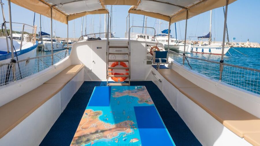 San Vito Lo Capo: Boat Trip with 3 Swimming Stops and Snacks - Snacks, sweets, and wine: the part that turns a boat ride into a meal